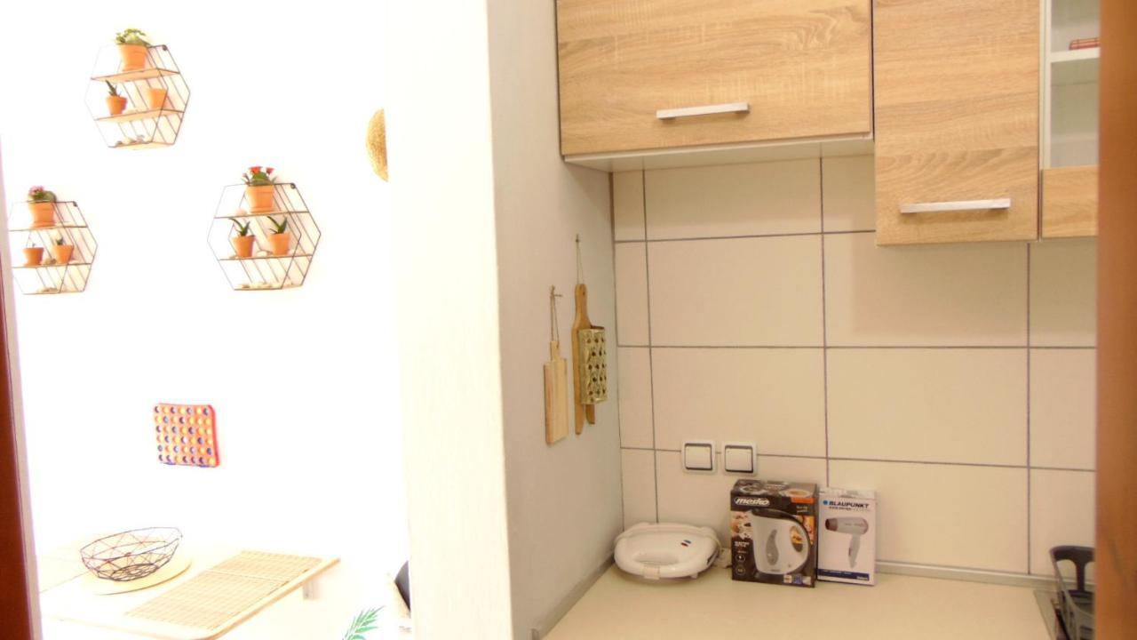 팔레오카스트리차 Sun'S Gift Mini Studio 아파트 외부 사진